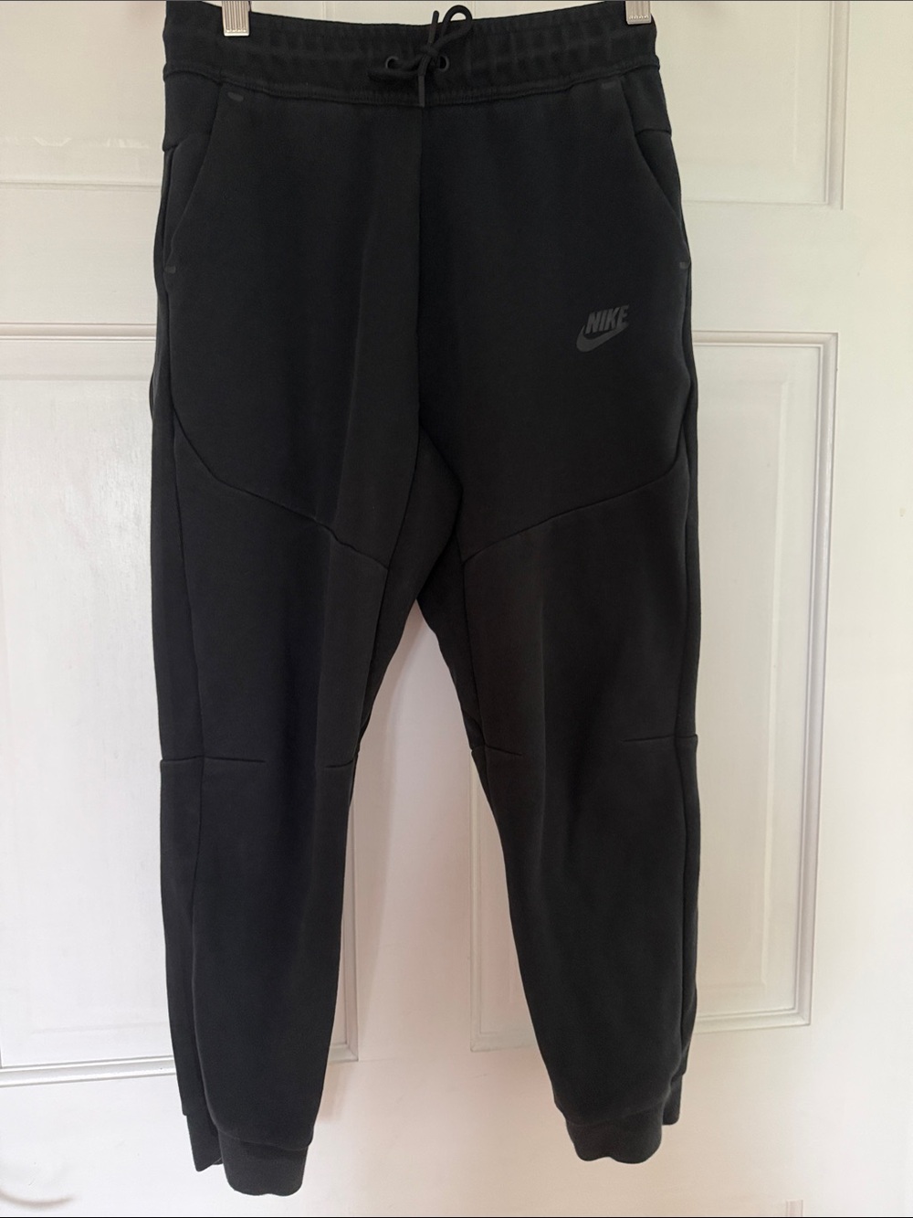 Nike Tech Black Kids Jogger Sweatpants with Elastic Tie Waist and Pockets